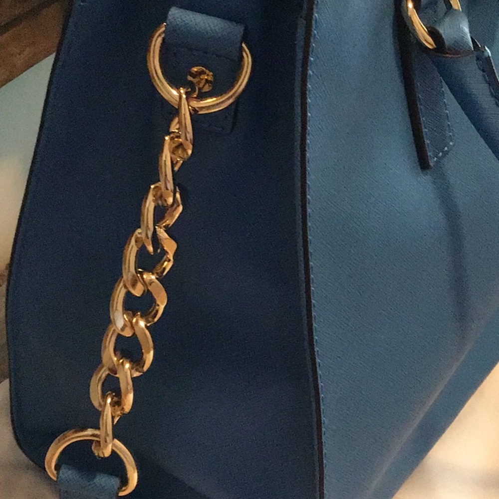 Bag - Picture 3 of 5